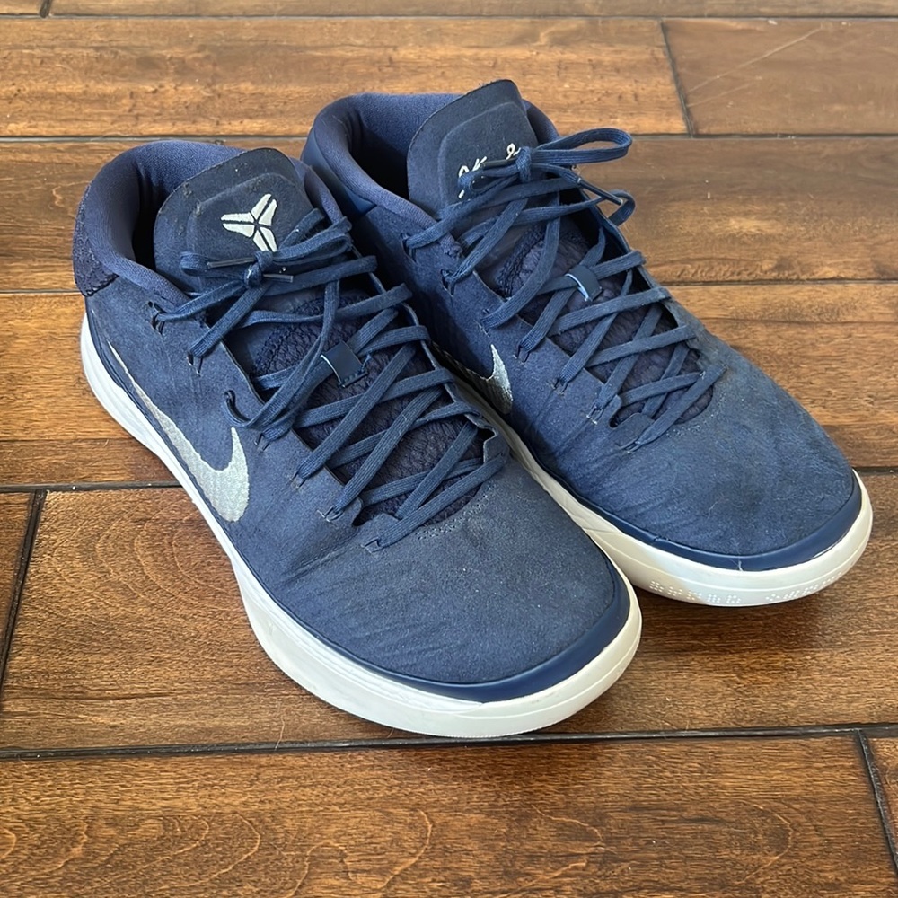 Kobe Bryant - Nikes